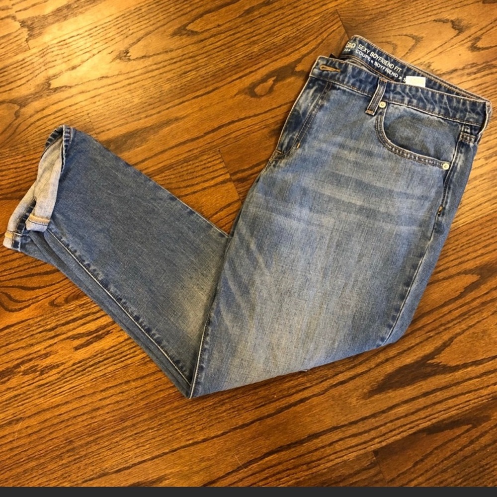 Women’s sexy boyfriend fit Gap jeans